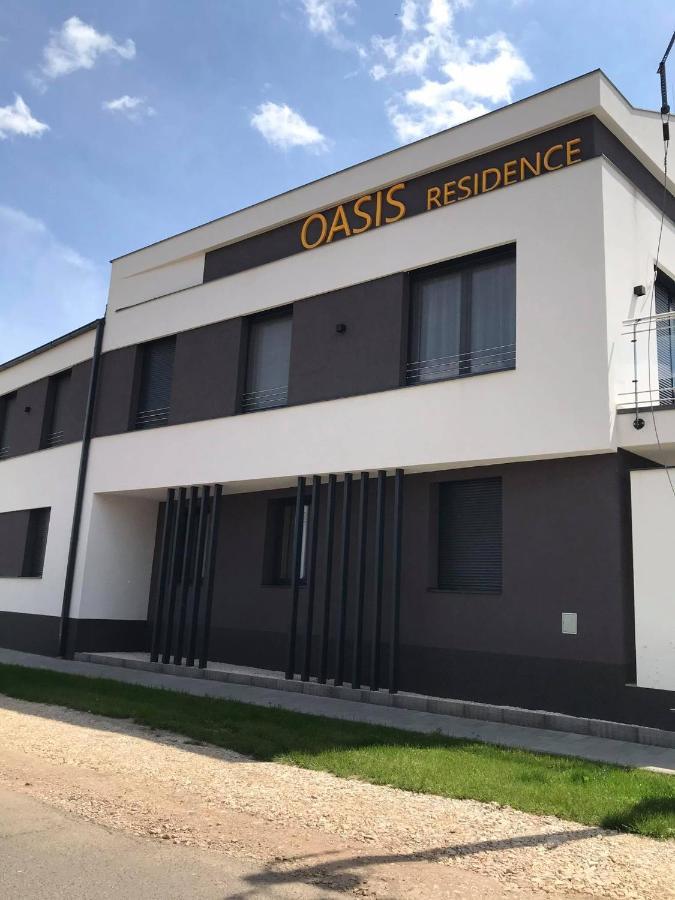 Oasis Residence Hajdúszoboszló Exteriör bild